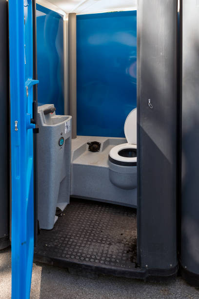 Porta potty services near me in Paris, IL